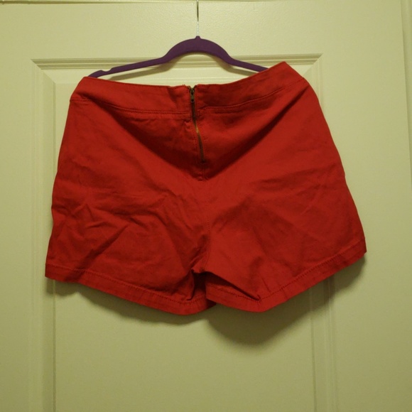 Shorts - Picture 2 of 2